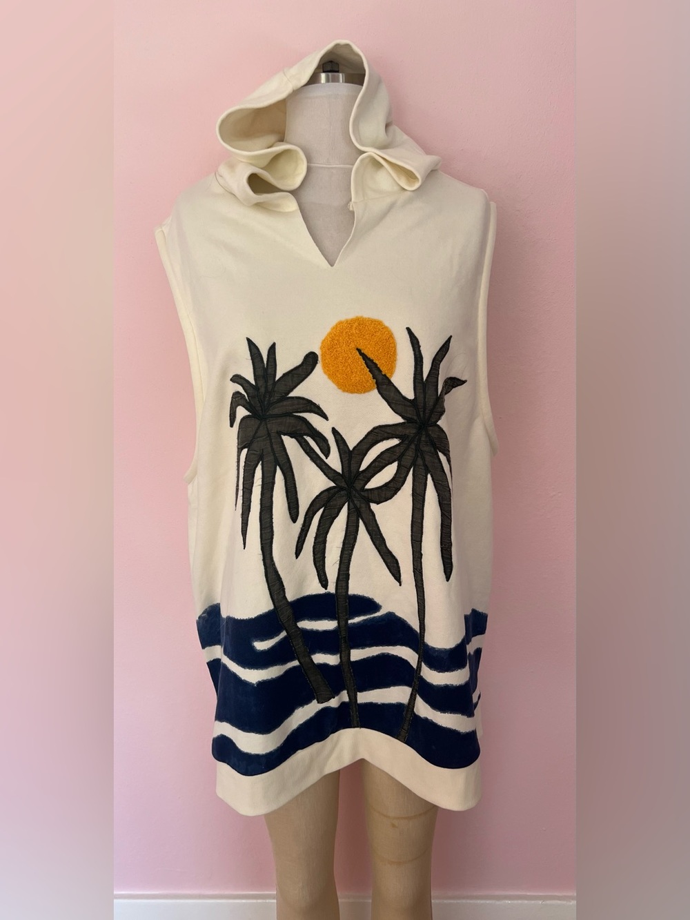 Anthropologie Cream Sleeveless Sweatshirt with Appliqué